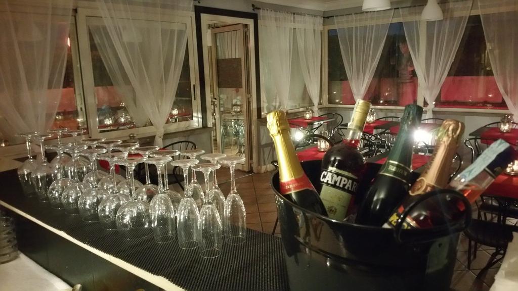 Hotel Center 2 Рим Екстериор снимка